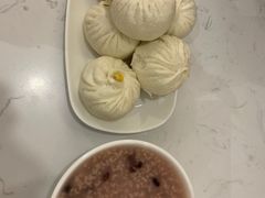 -李与白包子铺(桐梓林店)
