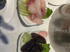 -领鲜活海鲜榴莲自助火锅(东门店)