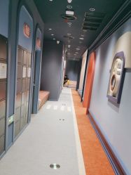 -奈尔宝家庭中心·亲子早教·派对餐厅(北京东坝万达店)