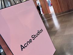 -Acne Studios(芮欧百货店)