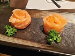 烟熏三文鱼玫瑰卷-港丽餐厅(龙之梦长宁店)