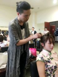 点击看大图 -JK奇积发型连锁机构