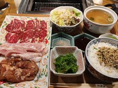 -小肉魁家•烧肉放题自助(南门中大国际店)