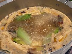 -七欣天香辣蟹火锅(闵行浦江欢乐颂店)
