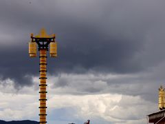 -噶丹松赞林寺