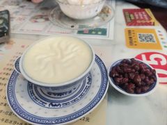 -广信牛奶甜品世家(台东店)