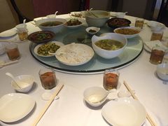 -紫东阁酒楼·中餐厅(东方广场假日酒店)