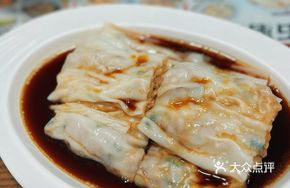 Horse Hoof Pork Rice Noodle Roll