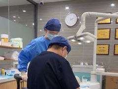 -上海仁爱医院口腔科 · 种植