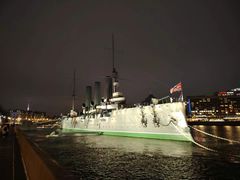 -阿芙乐尔号巡洋舰