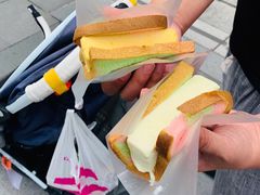 -詹爷爷乌节路街头冰淇淋