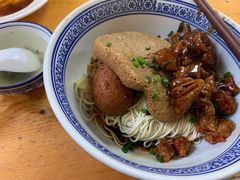 大辣素虎拌面-沪西老弄堂面馆(定西路店)