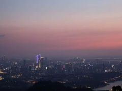 -紫金山山顶公园