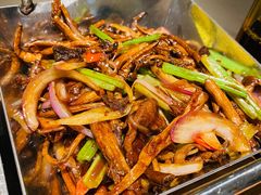 干锅香煸茶树菇-弄堂里·寻味杭州(湖滨银泰in77C区店)
