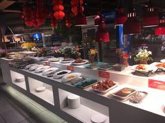 -怡人怡口牛排海鲜自助(飞龙大厦店)