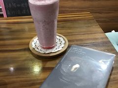 -Rabbit Cafe私房西餐甜点咖啡(栖霞路店)