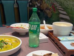 -香山湖家家宴(中山陵店)