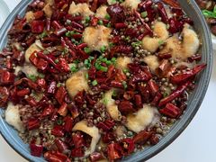 -绫罗岛海鲜私房菜(鸭绿江边店)