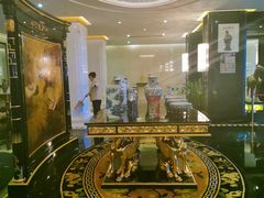 -茂名熹龙国际大酒店(人民广场高铁站店)