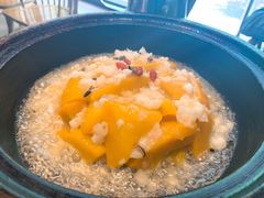 -阿瓦山寨·湘菜现炒·剁椒鱼头王(咸阳总店)