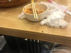 -愉肴麻辣香锅(中山路店)