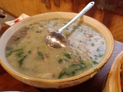 -黄桷树曹家私房菜(江与城店)