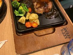 -必胜客(WOW象山涌金广场店)