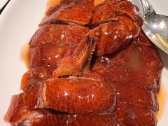 脆烧沙溪米鸭（半只）-北京四季酒店·采逸轩