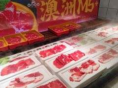 -四囍码头海鲜烧烤自助火锅(外滩南京东路悦荟广场店)