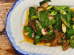 蒜苗回锅肉-雨田饭店(华兴东街店)