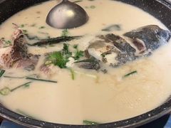 -饭怕鱼·黄焖鲟龙鱼(湖大店)
