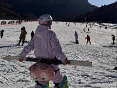 -济南卧虎山滑雪场