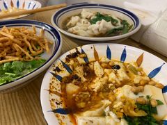 -正南齐北·老街糯米团(洪崖洞店)