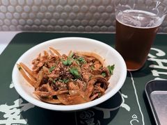 -小肚皮饮食店