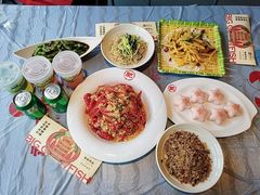-肥肥虾庄·金牌油焖大虾(杨园滨江时代walk店)