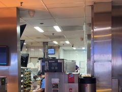 -麦当劳(西客站店)