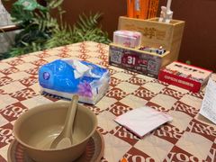 -老三样·旧食新味(绿地店)