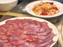 -周老三跷脚牛肉·全牛火锅(非遗传承店)