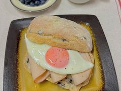橄榄恰巴塔-仙峰天然面包(迎宾路店)