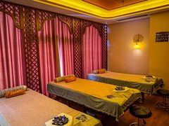 -金色莲花泰式按摩SPA(石牌店)