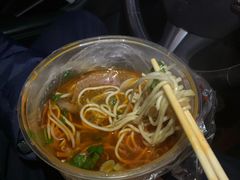 -薛记襄阳香辣牛肉面(平安路店)