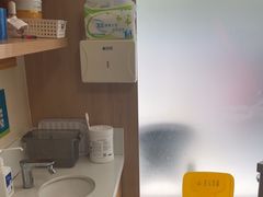 -上海仁爱医院口腔科 · 种植