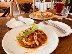 -灵意咖啡·西班牙美食(汕头金平万达广场店)