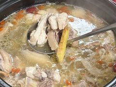 -花苑美食横琴生蚝火锅(拱北粤华路店)