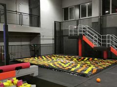 -嗨翻Hi-Fun竞技主题乐园·蹦床亲子生日轰趴(国光1937店)