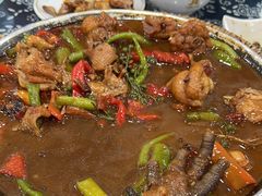 -八两八金·莱芜特色炒鸡(市南漳浦路店)