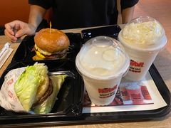 -The Habit Burger Grill 哈比特汉堡(复兴soho店)