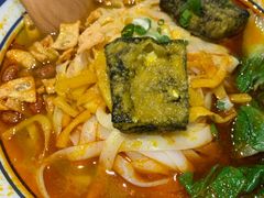 -霸蛮湖南菜·牛肉粉(荣京西街店)