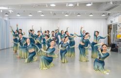 -深舞形体民族舞蹈工作室