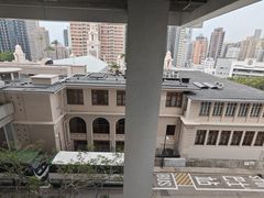 -香港大学